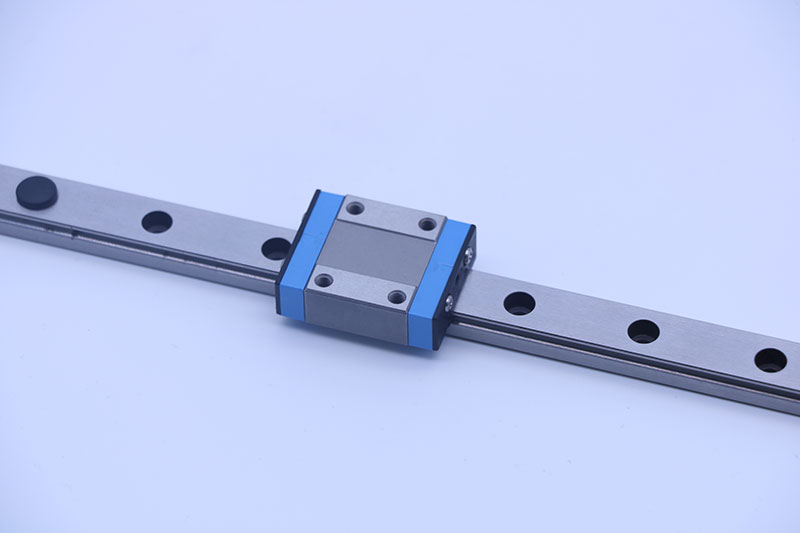 重負荷直線導(dǎo)軌